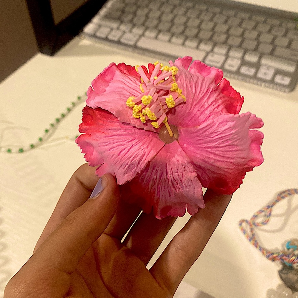 Flower clip